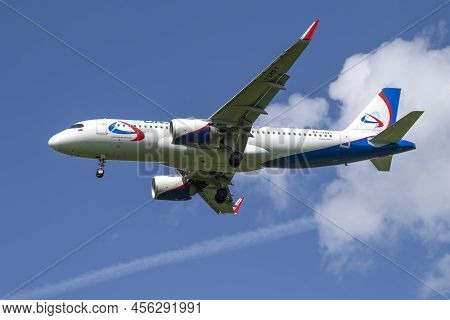 Saint Petersburg, Russia - June 02, 2022: Airbus A320neo (ra-73821) Of Ural Airlines Close-up. Botto
