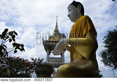 Ancient Ruin Buddha Statues For Thai People Travelers Travel Visit And Respect Praying With Blessing