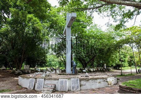 Armero, Colombia - May, 2022: Monument Commemorating The Visit Of Pope John Paul Ii In 1986 To The S