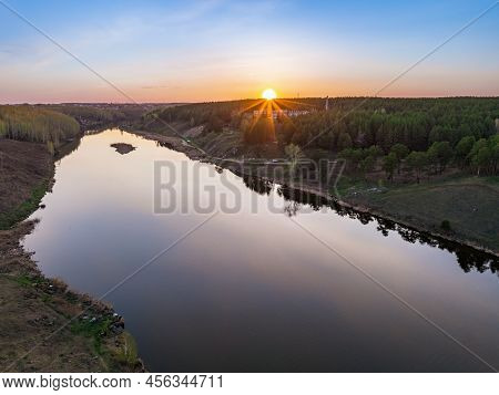Beauriful Sunset View Along The Iset River And Rocks Near Kamensk-uralskiy. A Scenic Sunset At The R