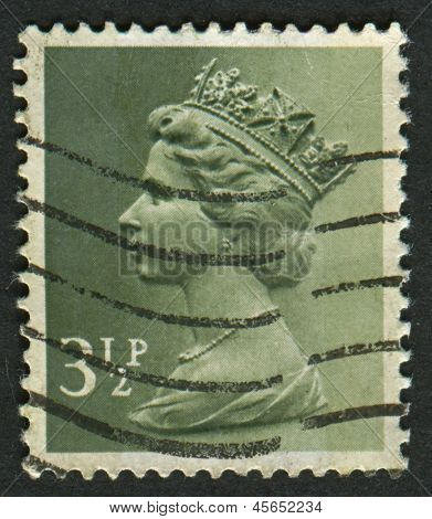 UK-เซอร์กา 1971: แสตมป์ที่พิมพ์ในประเทศอังกฤษแสดงรูปของ Elizabeth II เป็นพระมหากษัตริย์รัฐธรรมนูญของ 16
