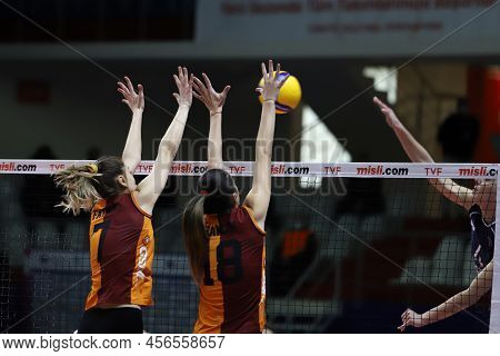Istanbul, Turkey - January 30, 2022: Gamze Kilic And Fatma Beyaz In Action During Galatasaray Vs Yes