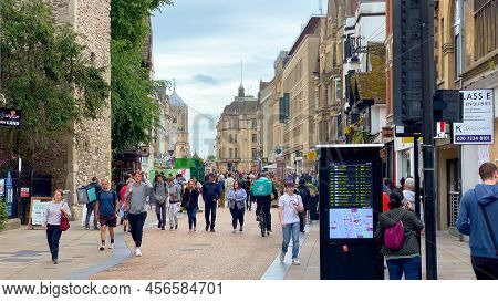 Cornmarket Street Pedestrian Zone In Oxford - Oxford, United Kingdom - June 10, 2022
