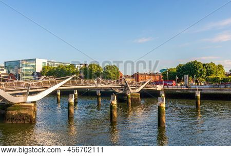 Sean O\\\'casey Bridge In Dublin, Ireland, On A Bright Afternoon