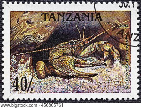 Tanzania - Circa 1994: A Postage Stamp From Tanzania, Showing A Danube Crayfish Astacus Leptodactylu