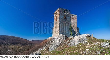 The Castle Of Csesznek Lies In The Bakony Between Gyor And Zirc In The Village Of Csesznek. The Cast