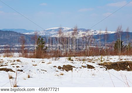 White Mountains In Prykarpattia, Ivano-frankivska Oblast In The Winter, Ukraine