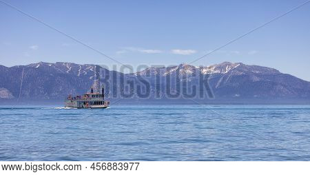 Lake Tahoe, California, United States Of America - June 10, 2022: Sternwheeler With Tourists On A La