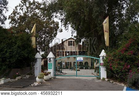 Netzer Sereni, Israel - March 29, 2022: Building Of So-called Allenby Farm, Mansion House, The Histo