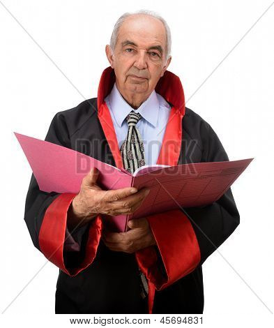 ผู้พิพากษาอ่านคำฟ้องร้อง