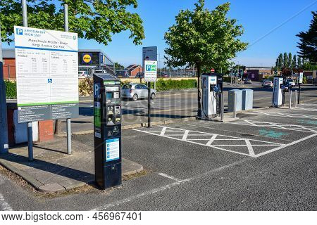 Prestatyn, Uk. Mar 27, 2022. An Information Sign And Payment Machine At The Kings Avenue Car Park