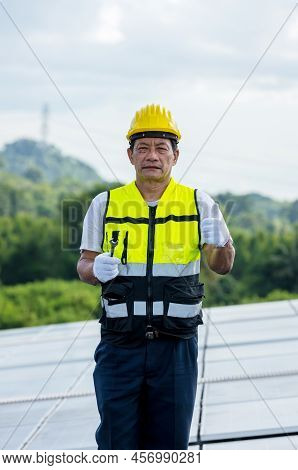 Engineer Working Setup Image & Photo (Free Trial) | Bigstock