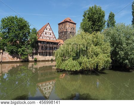 Weinstadel Transl. Wine Barn In Nuernberg