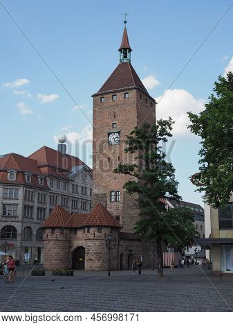 Weisser Turm White Tower In Nuernberg