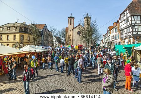 People Enjoy The 24Th Barbarossamarkt Festival