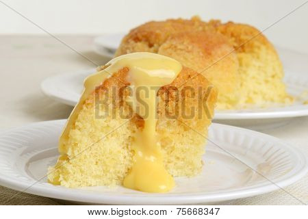 treacle pudding and custard