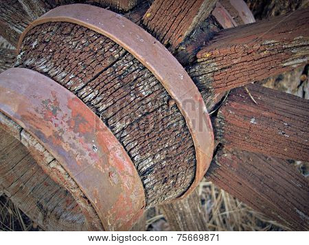 Antique wagon wheel