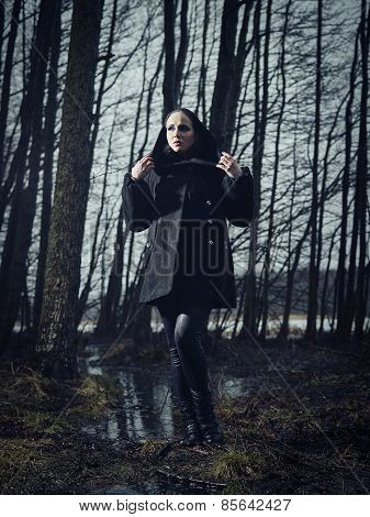 Fashionable Woman, Outdoor Posing In March