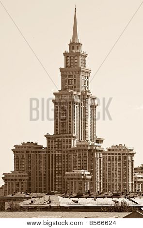 Neue moderne Scyscreper In Moskau. Russland.