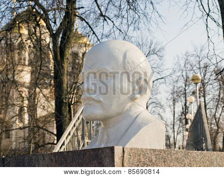 Bust of Lenin in a park in Zvenigorod