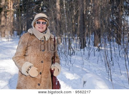 Senior Woman In inverno