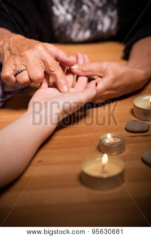 Fortune Teller Pointing Lifeline