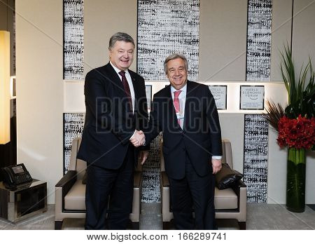 Un Secretary General Antonio Guterres And Petro Poroshenko