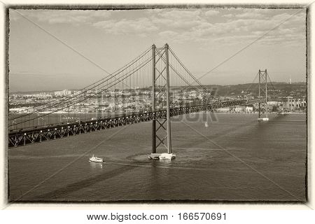 Old style image of the bridge April 25th.
