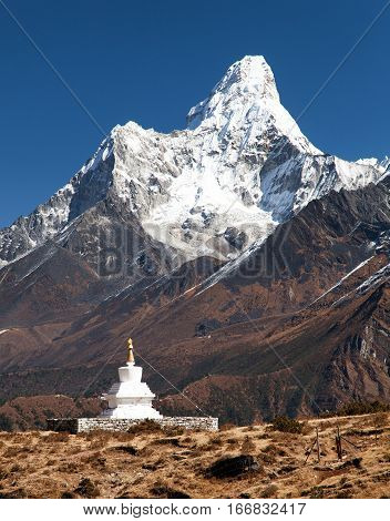Mount Ama Dablam with stupa near Pangboche village - way to mount Everest base camp - Khumbu valley - Nepal