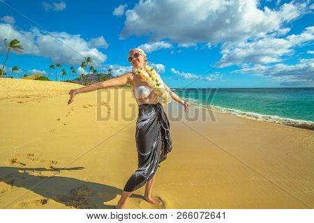 Woman With Flower Neck Garland. Freedom Bikini Woman In Makua Beach, Waianae Coast, Hawaii. Makua Va