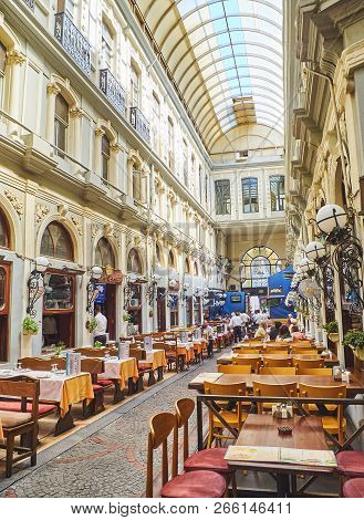 Istanbul, Turkey - July 8, 2018. Flower Passage, Cicek Pasaji, A Famous Historic Passage In Istiklal