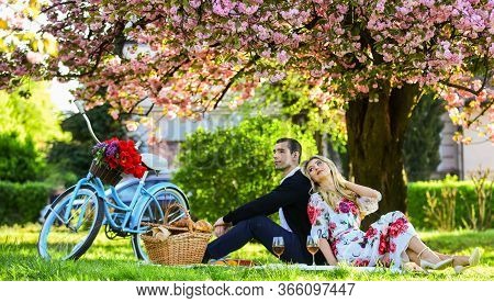 Spring Weekened Spring Weekend. Image & Photo (Free Trial) | Bigstock