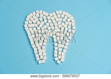 Sugar Destroy Tooth Enamel Leads Tooth Decay White Sugar Cubes Shape Form Tooth Brown Sugar Caries B