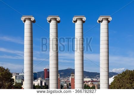 View Of The Famous Four Columns (les Quatre Columnes) Created By Josep Puig I Cadafalch. Barcelona, 
