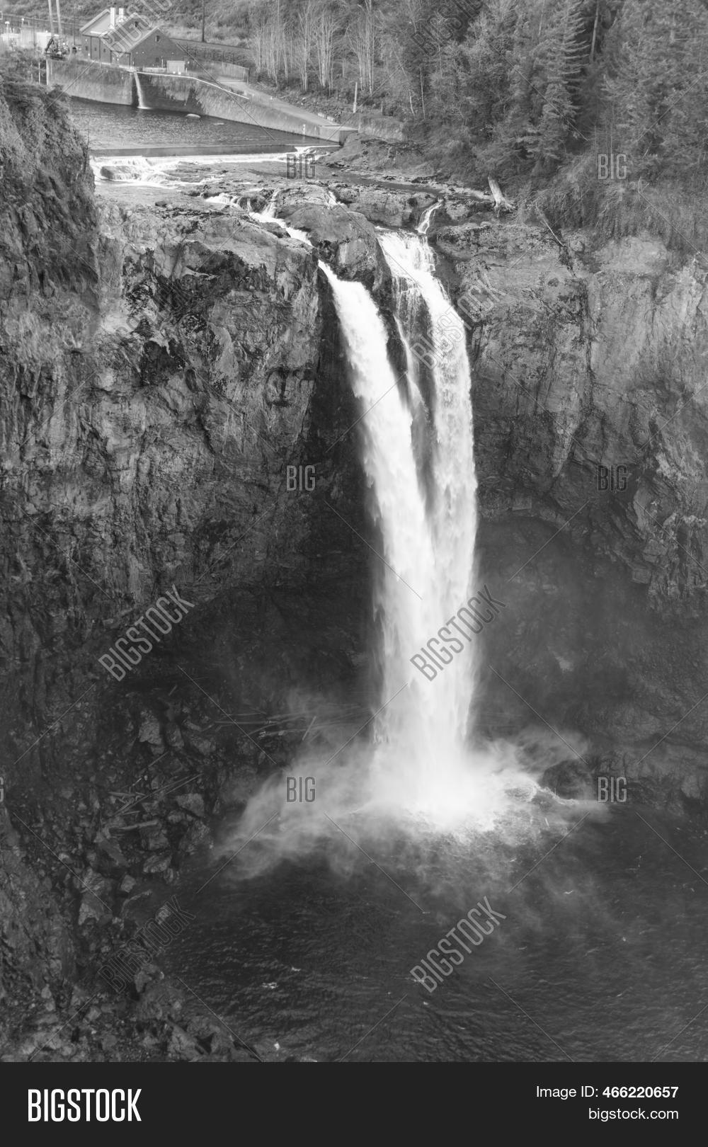 Water Streams Down Image & Photo (Free Trial) Bigstock