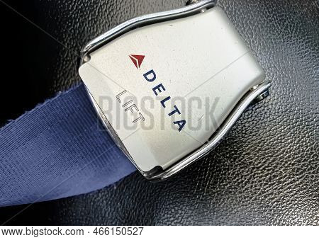 Atlanta, Us, Nov 2022: Detail Of The Buckle Of The Seat Belt With The Logo Of Delta Airlines On An E