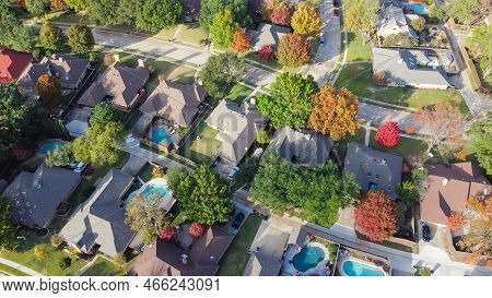 Upscale Single Family Home With Swimming Pool And Colorful Fall Foliage Near Dallas, Texas, America