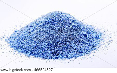 Powder Fertilizer, Blue Color, Npk, Water Soluble, Soil Amendment, Agribusiness Industry