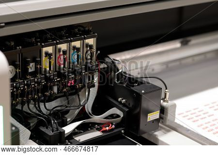 Printheads And Ink Supply System Of Large Format Inkjet Printer. Selective Focus.