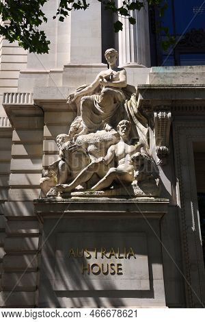 London, Uk - July 6, 2016: Statue The Prosperity Of Australia In Facade Of Australia House In London