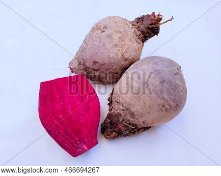 Beetroot Red Fresh Beets Redbeet Gardenbeet Tablebeet Dinnerbeet Goldenbeet Commonbeet A Taproot Por
