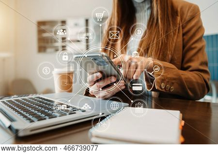 Digital Marketing Media Website Ad,social Network, Seo, Smartphone App In Virtual Screen.business Ha