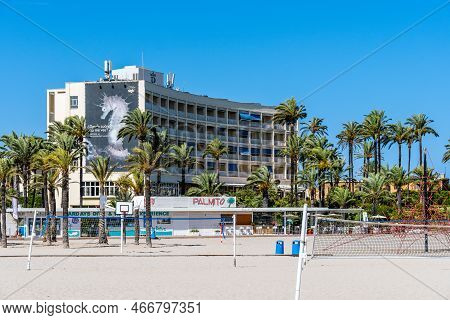 Javea, Spain - August 24, 2022: The Beach Of El Arenal During Summer. Beach Voleyball Courts On The 