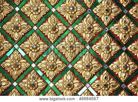 ลวดลายไทย