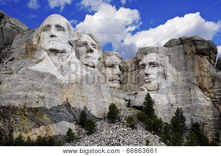 Sculptures of former U.S. presidents; George Washington,Thomas Jefferson,Theodore Roosevelt and Abra