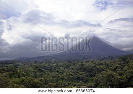 Arenal Volcano in Costa-Rica