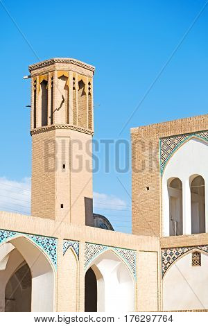 In Iran The  Antique   House