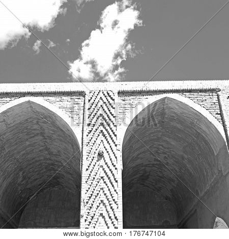 In Iran The  Antique    House