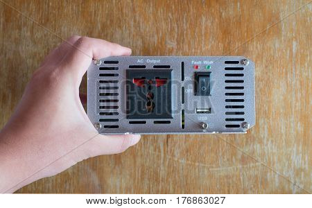 Inverter use in car adapter 12V to 220V