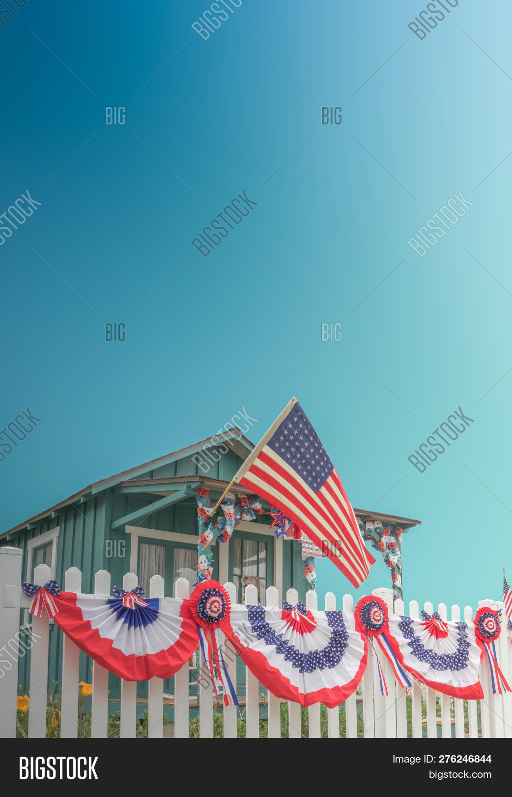 White Picket Fence Usa Image & Photo (Free Trial) Bigstock